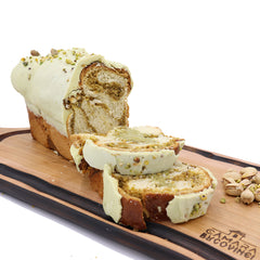 Cozonac cu fistic  – desert tradițional cu cremă fină de fistic