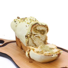 Cozonac cu fistic  – desert tradițional cu cremă fină de fistic