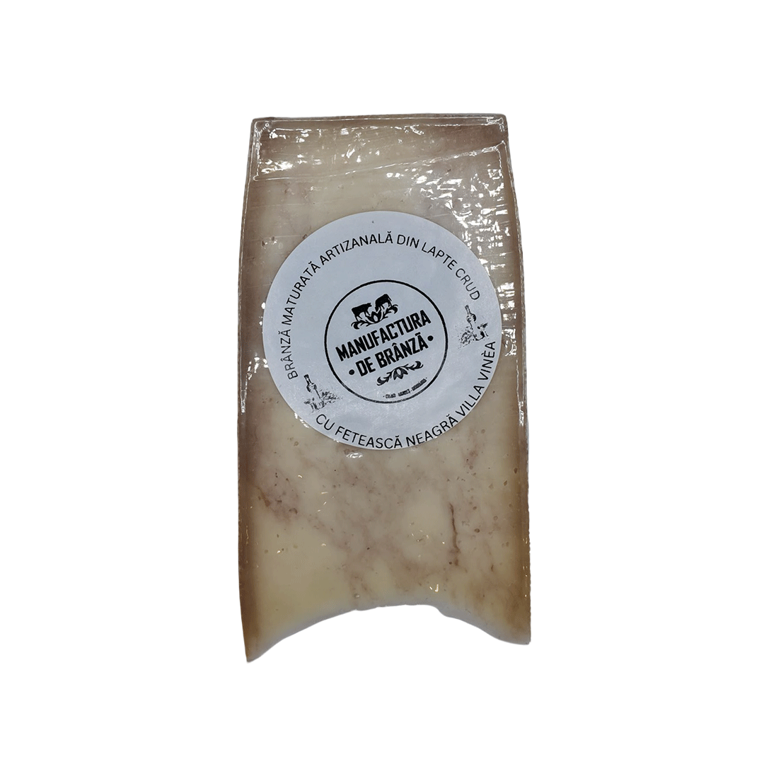 Brânză maturată cu Fetească Neagră Villa Vinea Manufactura de Brânză 300g – crustă violet, gust fructat